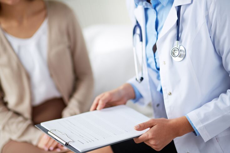 Pacient s příznaky cervikální osteochondózy konzultoval lékaře